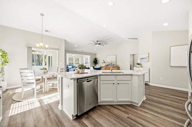 3725 Park Pointe Ave., Little River, SC 29566