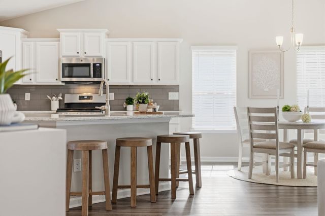 3725 Park Pointe Ave., Little River, SC 29566