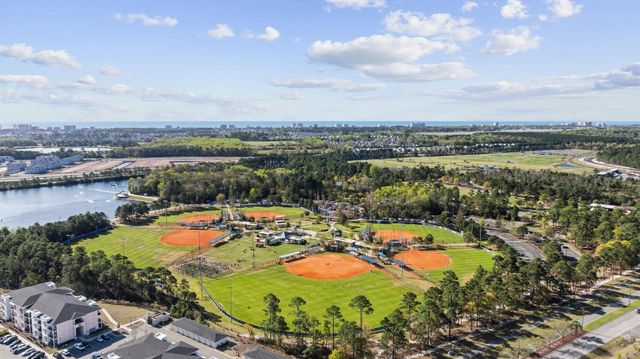 3725 Park Pointe Ave., Little River, SC 29566