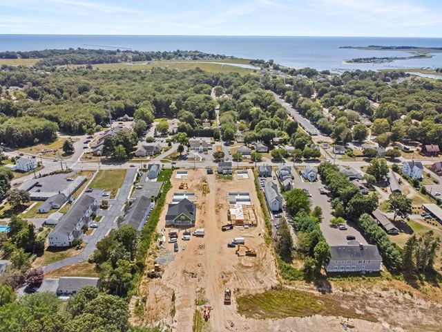 151 - 153 East Main Street 16, Clinton, CT 06413