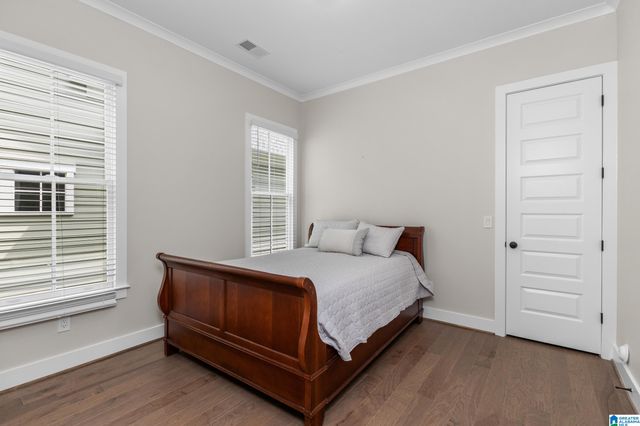 4522 VILLAGE GREEN WAY, Hoover, AL 35226