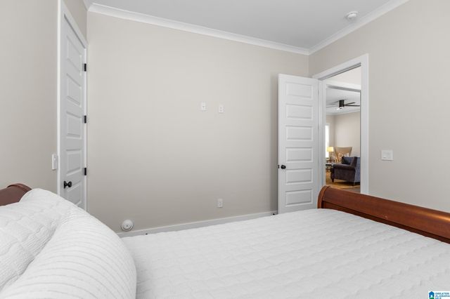 4522 VILLAGE GREEN WAY, Hoover, AL 35226