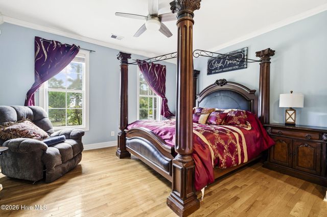 231 Berryknoll Drive NW, Calabash, NC 28467