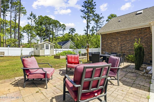 231 Berryknoll Drive NW, Calabash, NC 28467