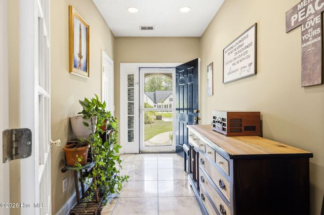 231 Berryknoll Drive NW, Calabash, NC 28467