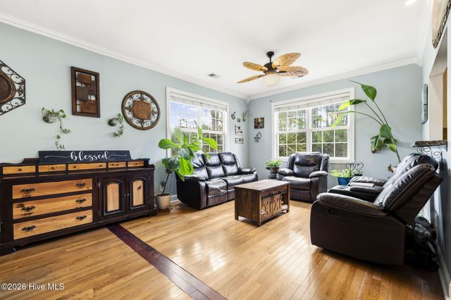 231 Berryknoll Drive NW, Calabash, NC 28467
