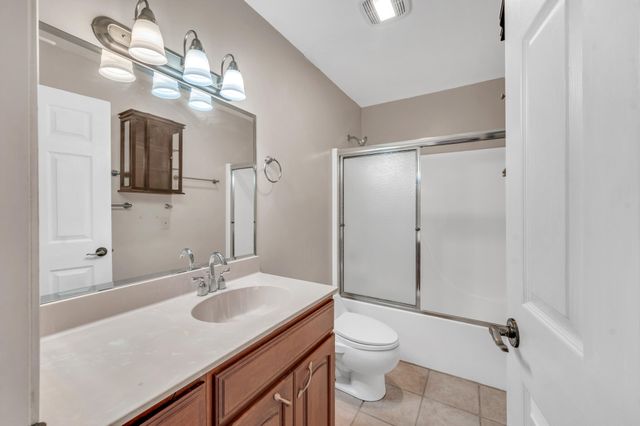 21 Aiken Street, Charleston, SC 29403