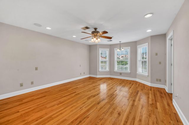 21 Aiken Street, Charleston, SC 29403