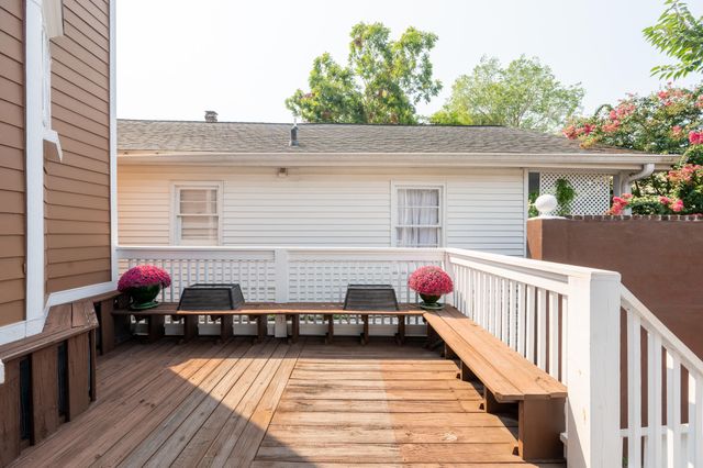 21 Aiken Street, Charleston, SC 29403