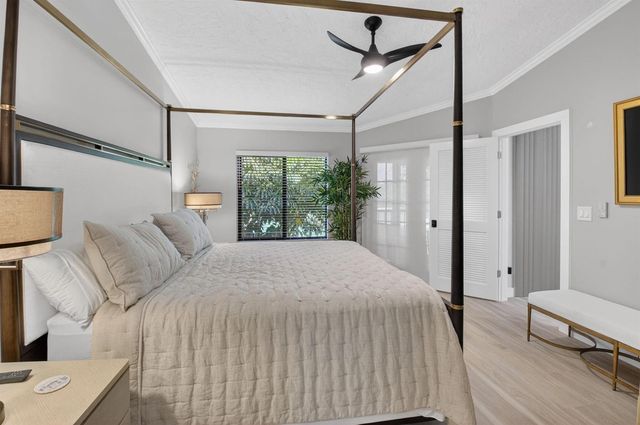 7455 Glendevon Lane 206, Delray Beach, FL 33446
