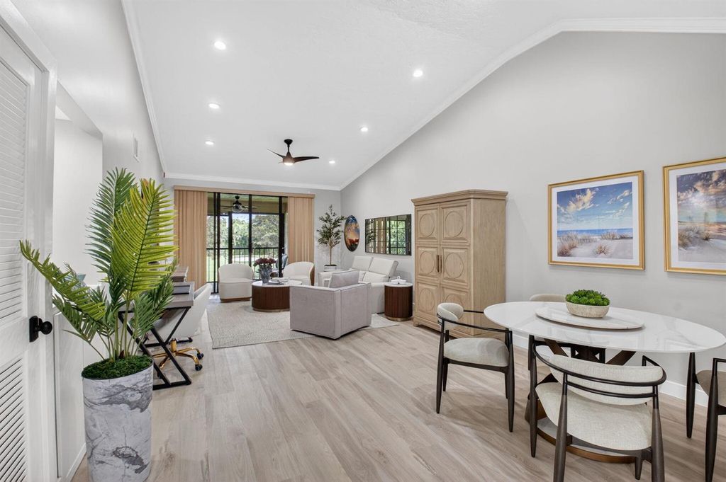 7455 Glendevon Lane 206, Delray Beach, FL 33446