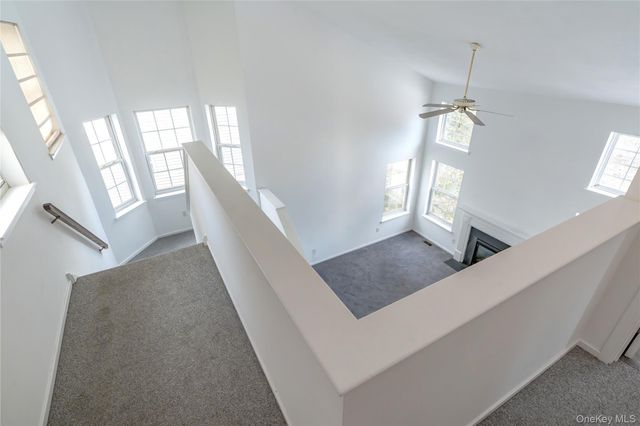 23 Alexander Drive, Washingtonville, NY 10992