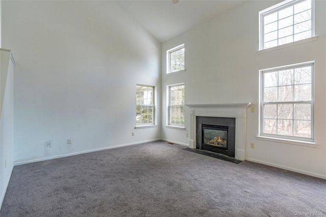 23 Alexander Drive, Washingtonville, NY 10992