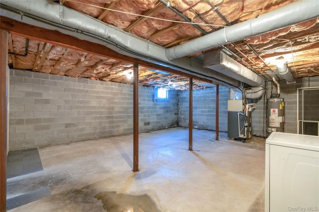 23 Alexander Drive, Washingtonville, NY 10992