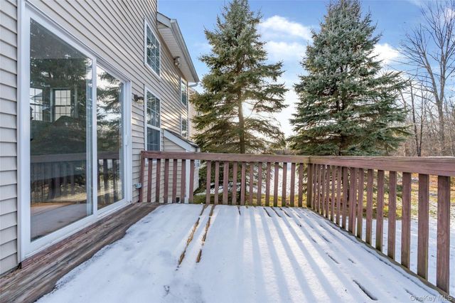 23 Alexander Drive, Washingtonville, NY 10992