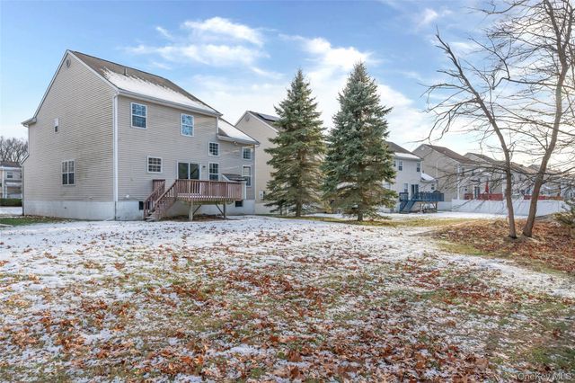 23 Alexander Drive, Washingtonville, NY 10992