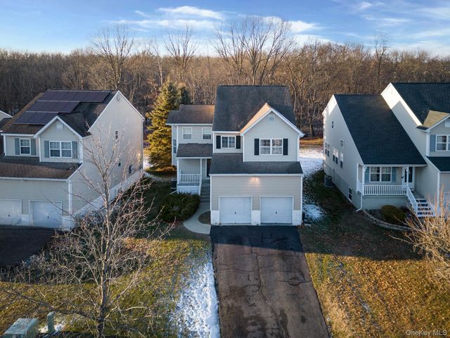23 Alexander Drive, Washingtonville, NY 10992