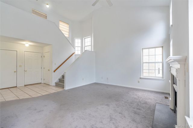 23 Alexander Drive, Washingtonville, NY 10992