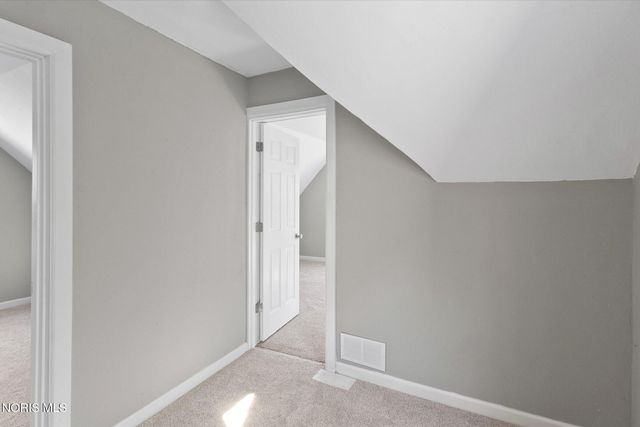 1204 Navarre Avenue, Toledo, OH 43605