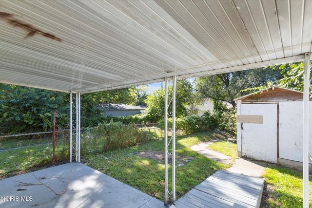 1204 Navarre Avenue, Toledo, OH 43605