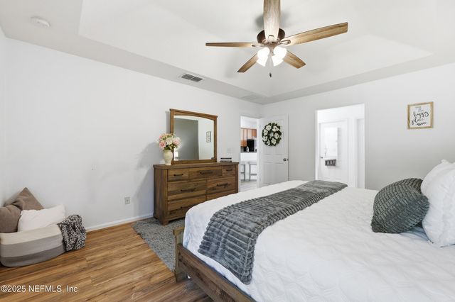 131 N TWIN MAPLE Road, St. Augustine, FL 32084