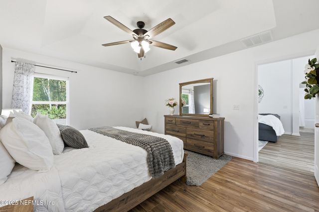 131 N TWIN MAPLE Road, St. Augustine, FL 32084