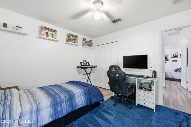 131 N TWIN MAPLE Road, St. Augustine, FL 32084