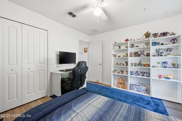 131 N TWIN MAPLE Road, St. Augustine, FL 32084