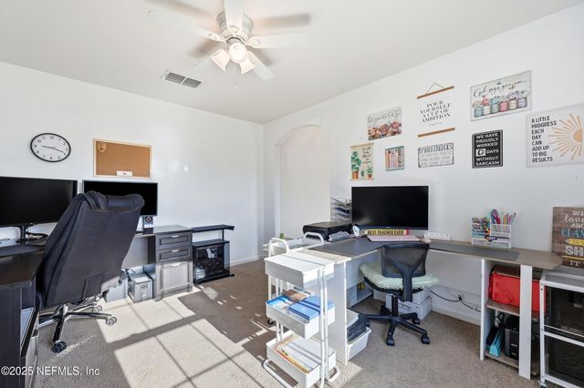 131 N TWIN MAPLE Road, St. Augustine, FL 32084