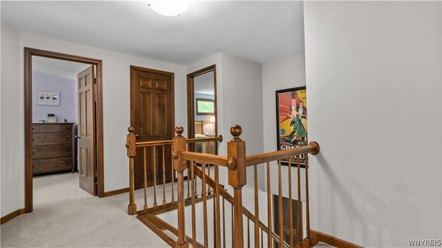 55 Tanglewood Drive West, Orchard Park, NY 14127