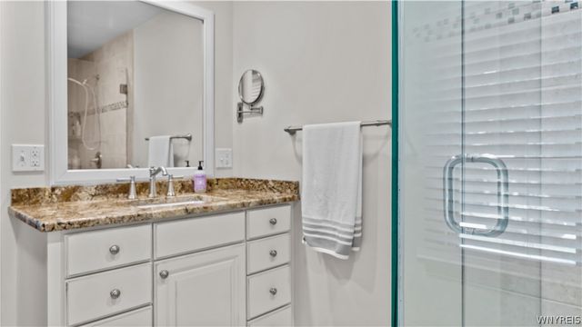 55 Tanglewood Drive West, Orchard Park, NY 14127