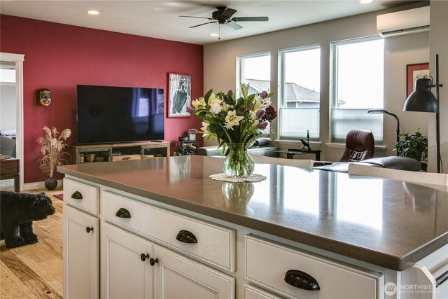 822 Blackwood Court, Bellingham, WA 98226