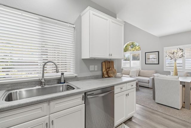 750 Shasta Oaks Ct., Roseville, CA 95678