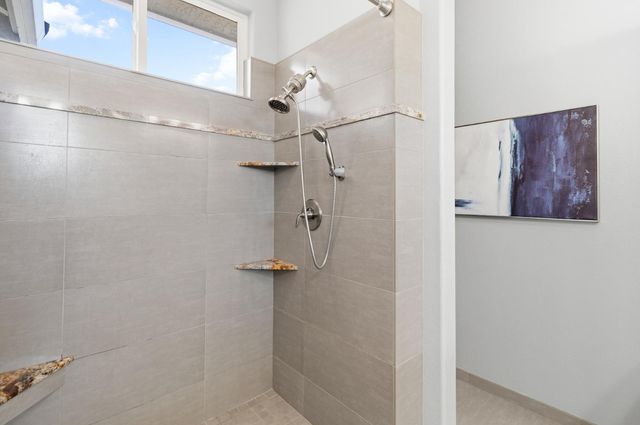 750 Shasta Oaks Ct., Roseville, CA 95678