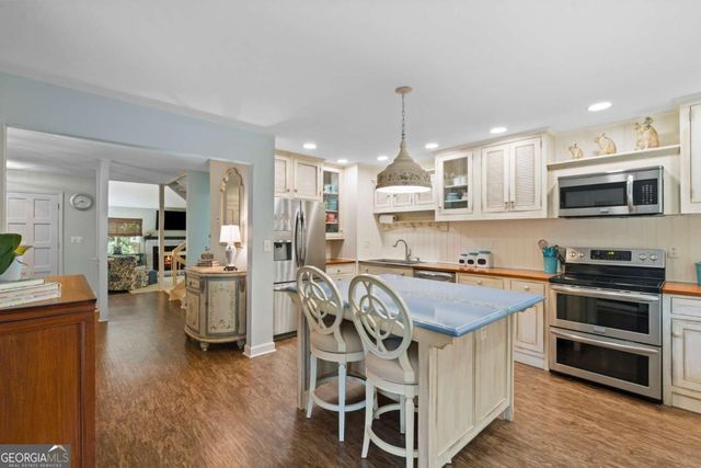3060 Balearic Drive SE, Marietta, GA 30067