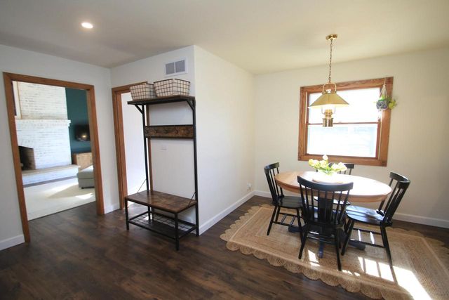 N67W30777 Swallow LANE, Hartland, WI 53029