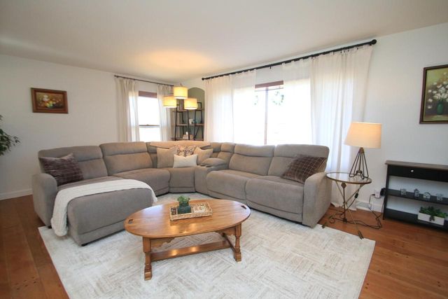 N67W30777 Swallow LANE, Hartland, WI 53029