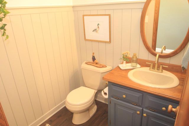 N67W30777 Swallow LANE, Hartland, WI 53029