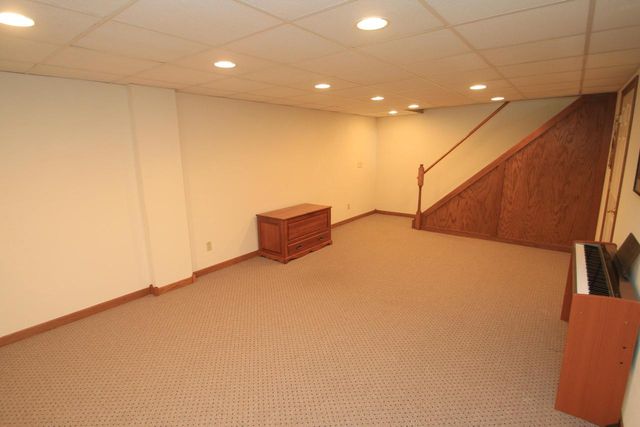 N67W30777 Swallow LANE, Hartland, WI 53029