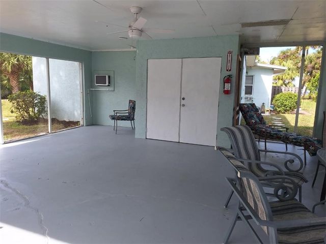 9150 44th Avenue 1-5, Sebastian, FL 32958