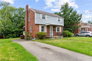 1099 George St, Sharon, PA 16146