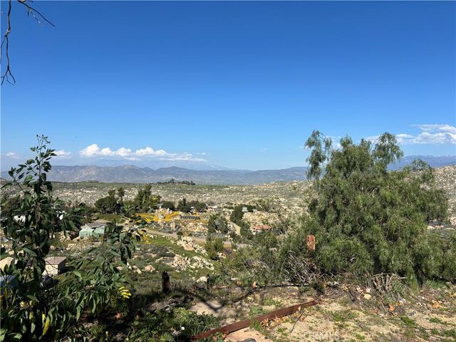 41300 Polly Butte, Hemet, CA 92544