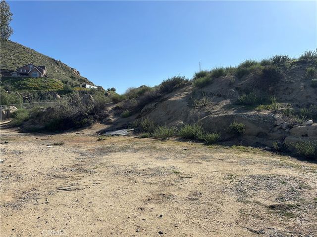 41300 Polly Butte, Hemet, CA 92544