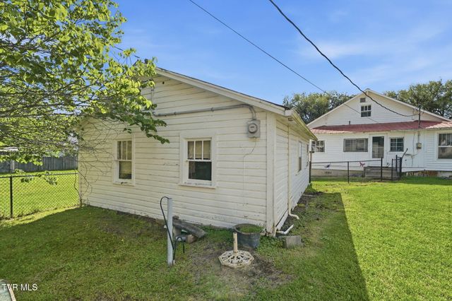 220 North Reece Avenue, Mountain City, TN 37683