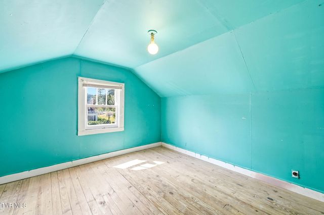 220 North Reece Avenue, Mountain City, TN 37683