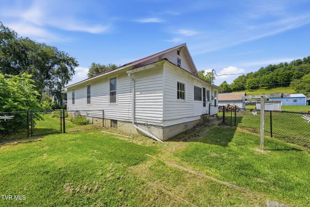 220 North Reece Avenue, Mountain City, TN 37683