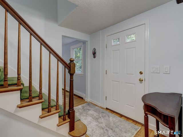 199 Grindle Brook Road, Glastonbury, CT 06073