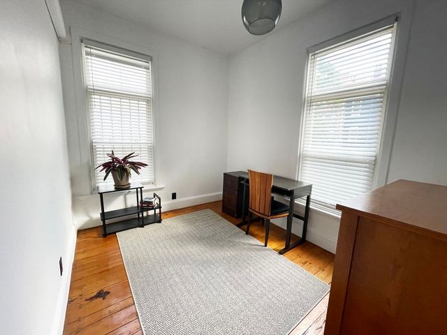 26 Clifford St 1, Boston, MA 02119