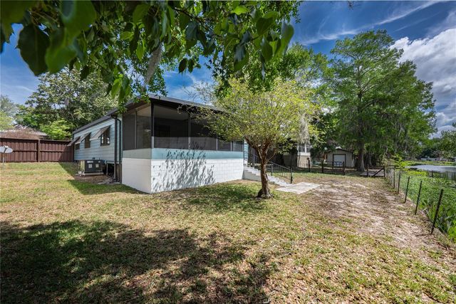 17320 PALM DRIVE, Montverde, FL 34756
