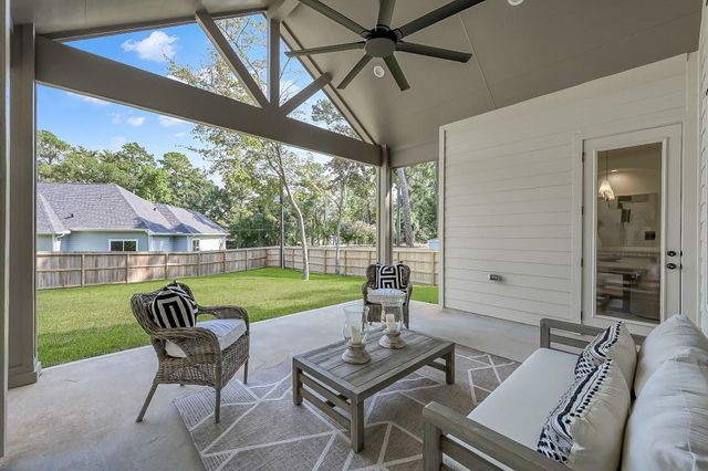 15658 Corinthian Way, Willis, TX 77318